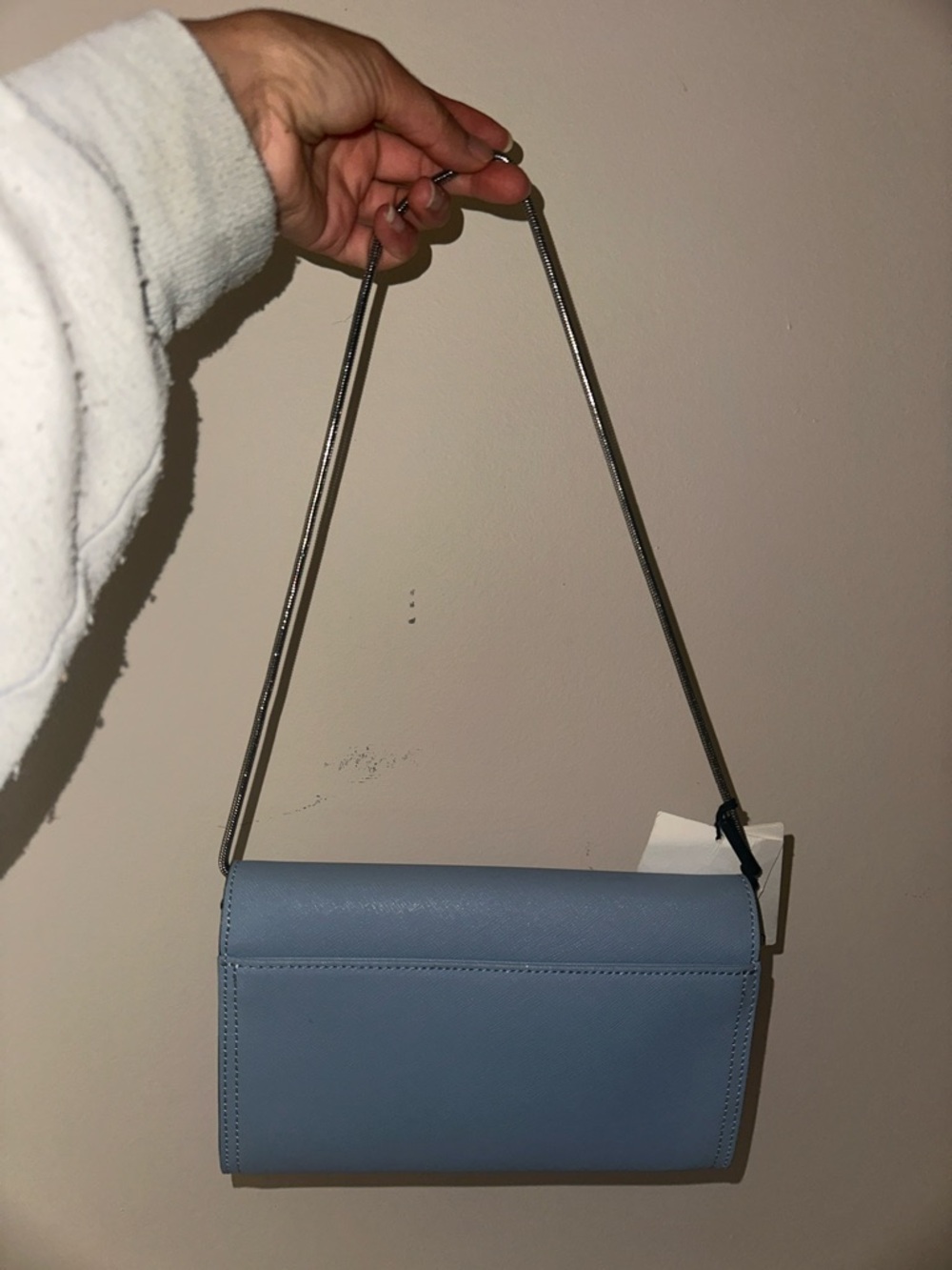 Calvin Klein - Picture 2 of 5